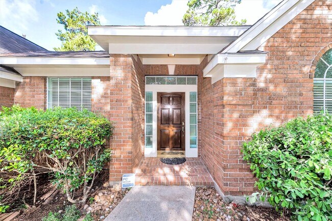Photo - 130 W Stockbridge Landing Cir