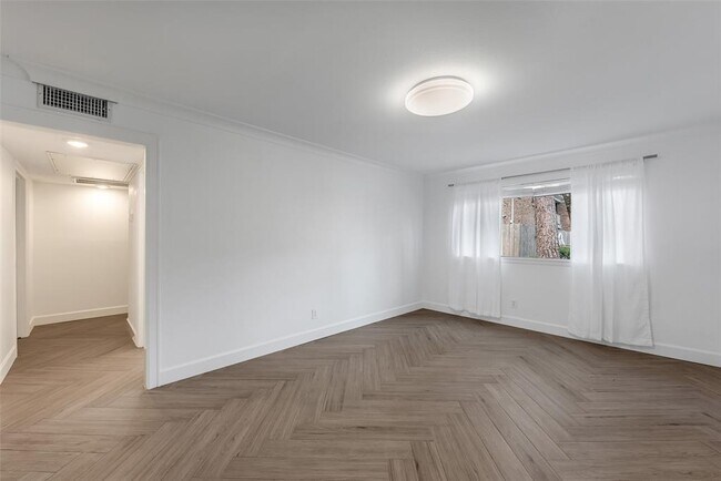 Photo - 4040 San Felipe St