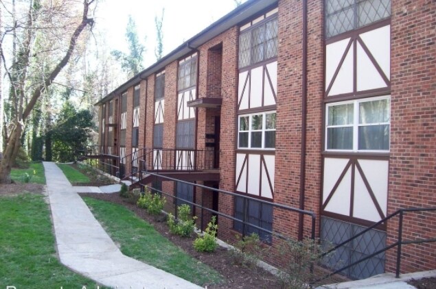 Photo - Irving Park Condos