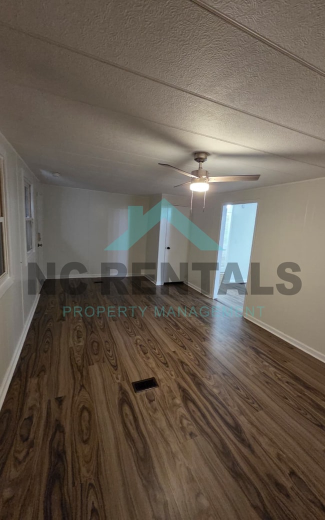 Photo - 7100 Tipton Dr