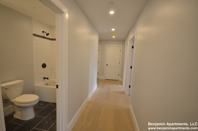 Photo - 412 Market St Unit 204