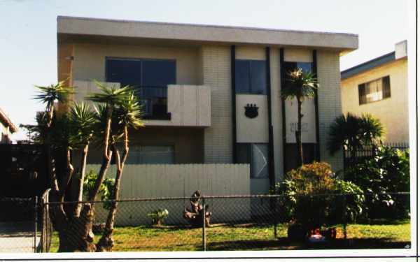 Photo - 2042 S Corning St