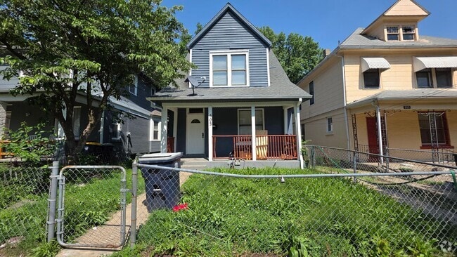 Building Photo - 3 Bed 2 Bath Rare to Rent! Rental