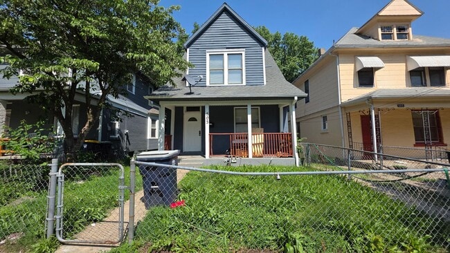 3 Bed 2 Bath Rare to Rent! - 3 Bed 2 Bath Rare to Rent! House