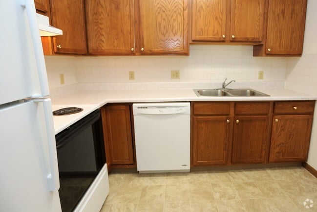Kitchen 2BR, 2BA
