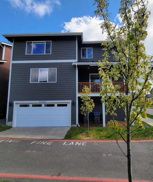 Photo - Bright, Spacious 4 bedroom in Pinnacle Peak