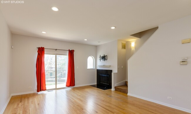Photo - 4530 S Woodlawn Ave