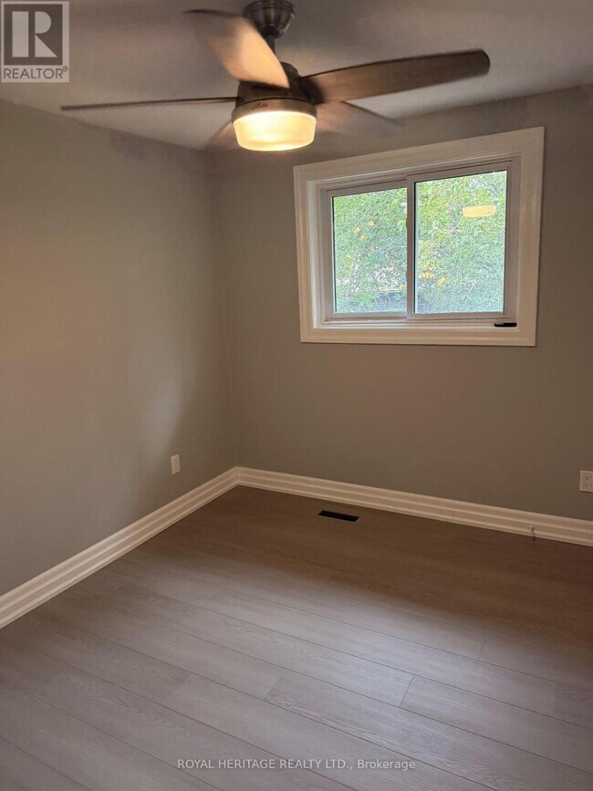 Photo - 286 Lorindale Dr