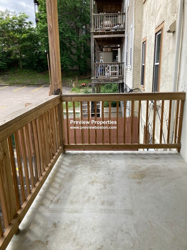 Photo - 1734 Commonwealth Ave Unidad 4 Rental