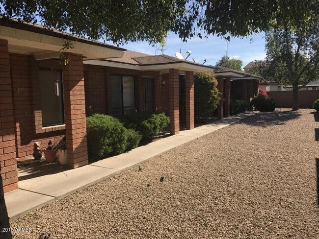 Building Photo - 415 N 64th Pl Rental