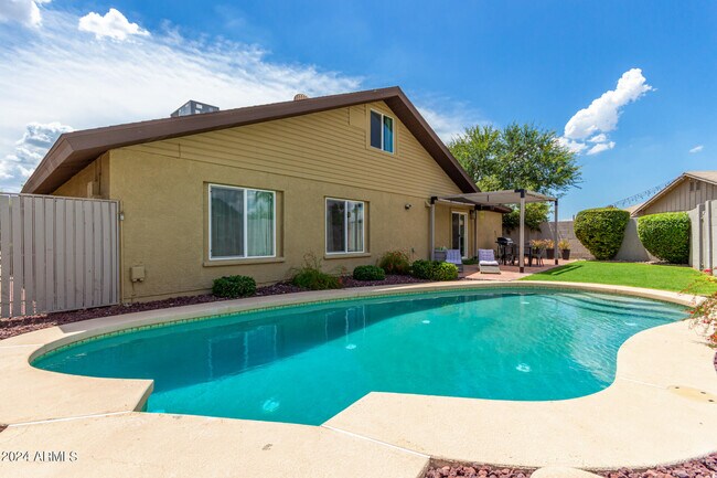 Photo - 2644 E Sylvia St