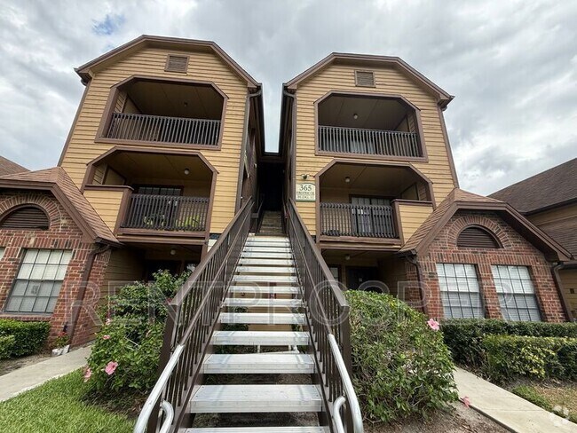 Building Photo - 365 Forestway Cir Unit #202 Rental