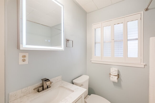 Building Photo - 4613 Braeburn Dr
