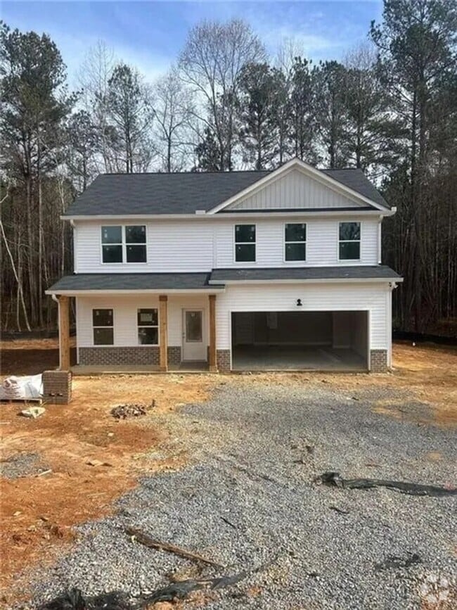 Building Photo - Spacious 5BR House, 2023 new built, 1 acre...