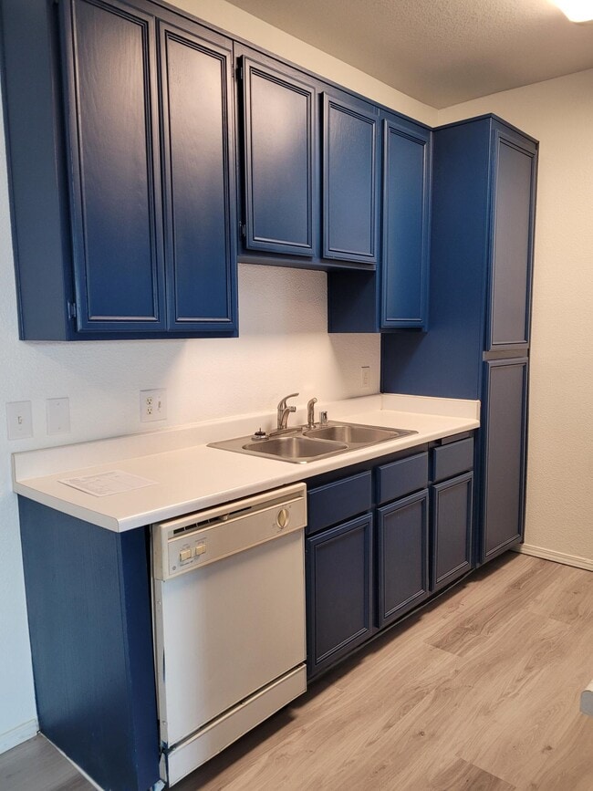 Photo - 3318 N Decatur Blvd Unidad 1050