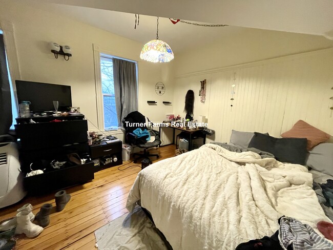 Photo - 53 Lawn St Unit 2F