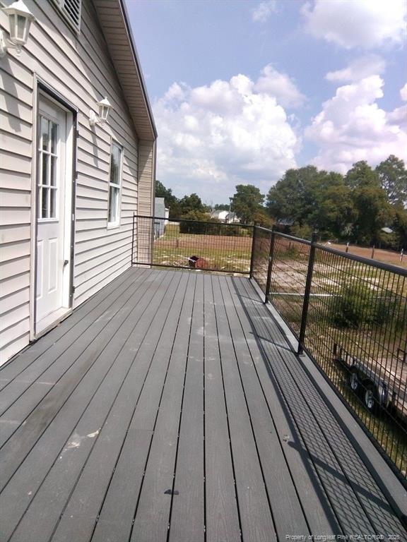 Photo - 611 Drypoint Ln