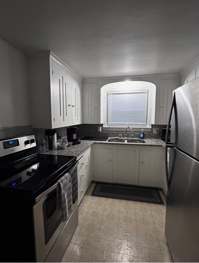 Photo - 1112 Front St