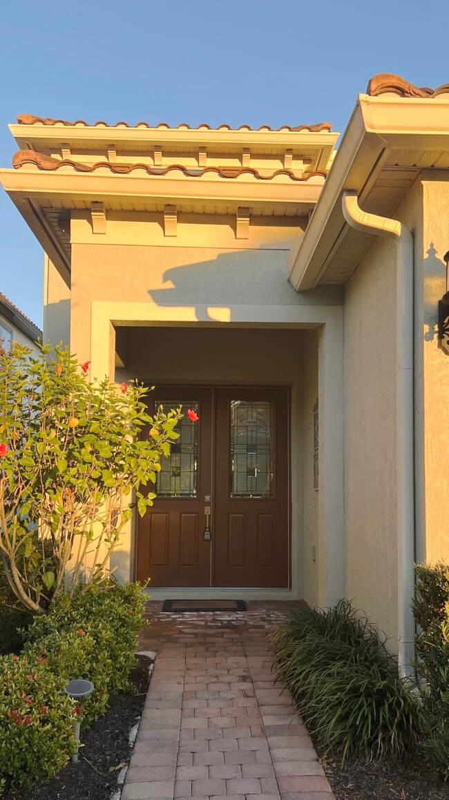 Photo - 13147 Woodford St