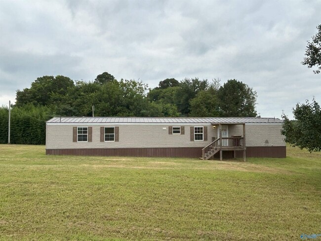 Building Photo - 15025 Hobbs Rd Rental