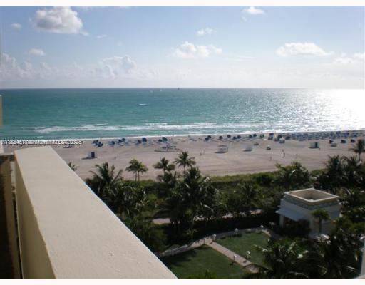 Photo - 1623 Collins Ave Unidad PH1012