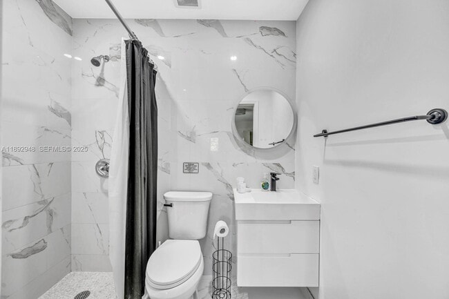 Photo - 1581 NE 108th St