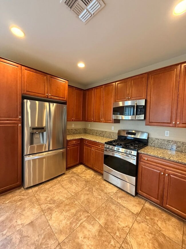 Photo - 10787 Grayslake Dr