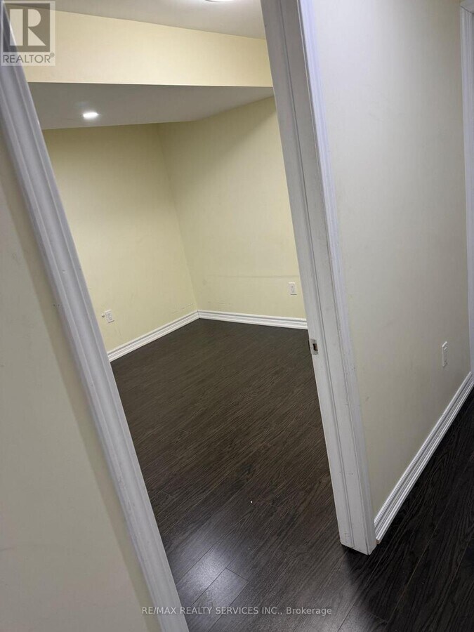 Photo - 28 Frampton Rd