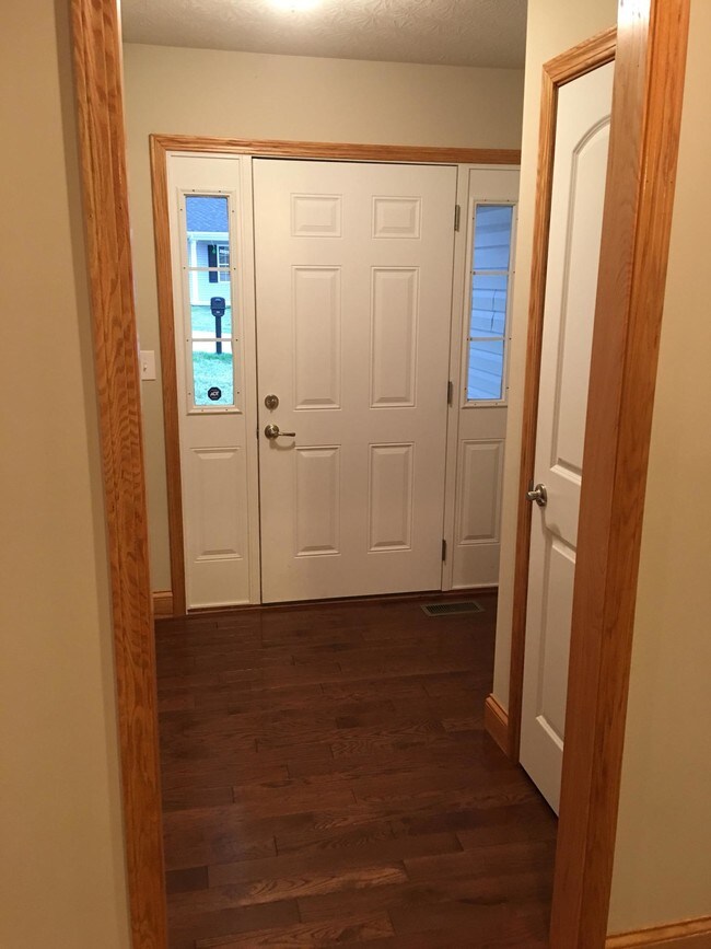 Photo - 137 Quiet Way