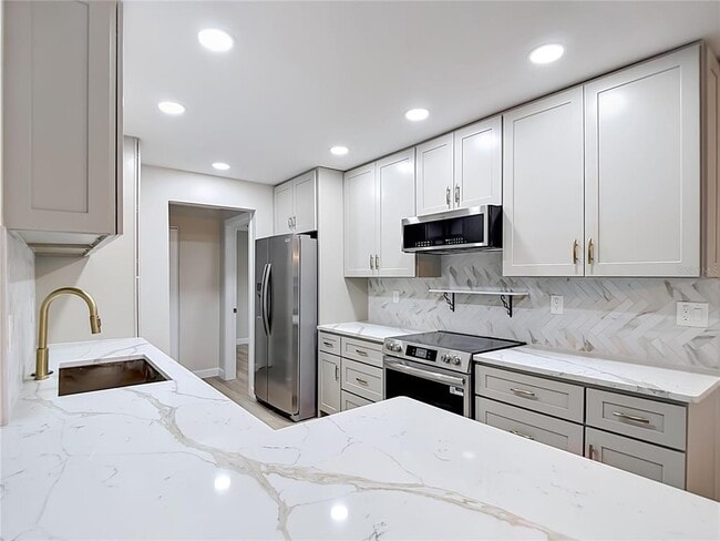 Photo - 4536 Mitcher Rd