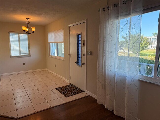 Photo - 8454 111th St N Unidad 205