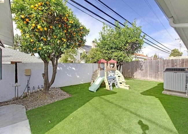 Photo - 809 Gridley St