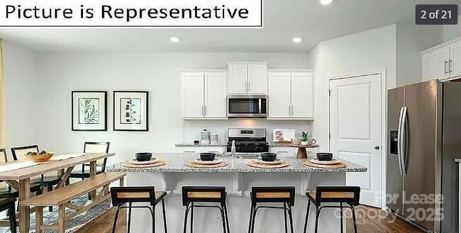 Photo - 1365 Secrest Cmns Dr