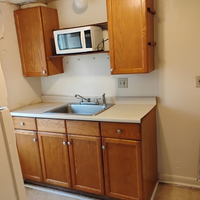 Photo - 452 A Hudson Ave