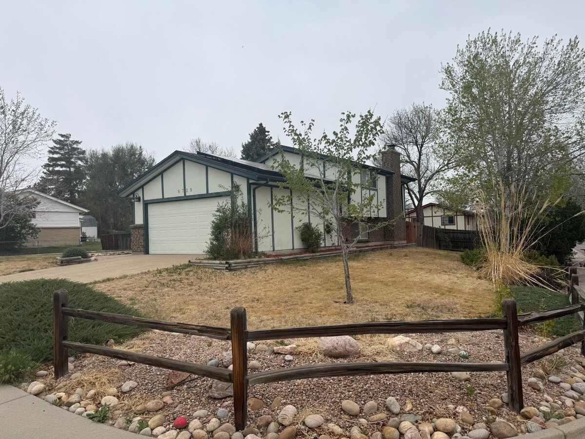 Photo - 4 Bedroom, 2.5 Bath home with 2 Car Attached Garage and RV Parking