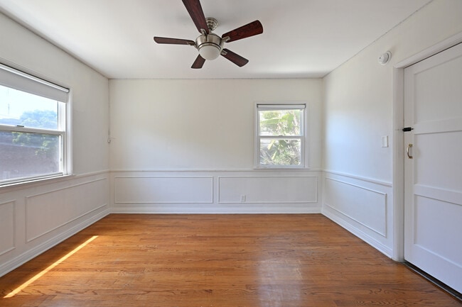 Building Photo - 11063 Ohio Ave Unit 11063