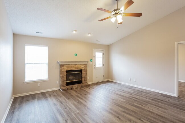 Photo - 3355 Blue Ash Ln