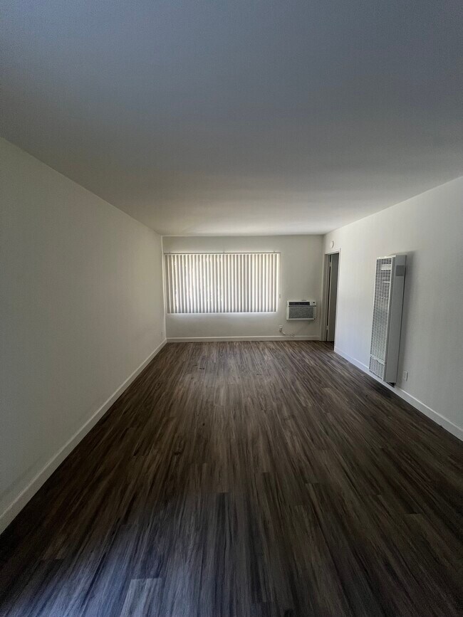 Photo - 267 S Madison Ave