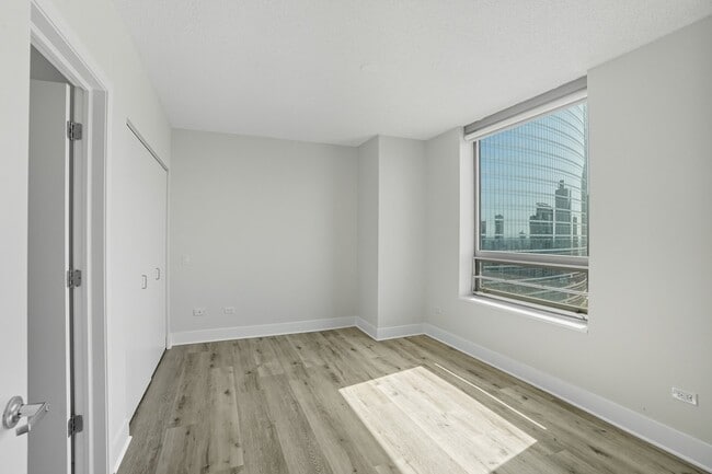 Photo - 305 N Canal St