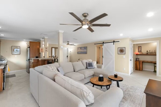 Waterfront Duplex * Flexible Lease Terms