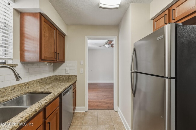 Photo - 1757 El Camino Rd Unidad 4