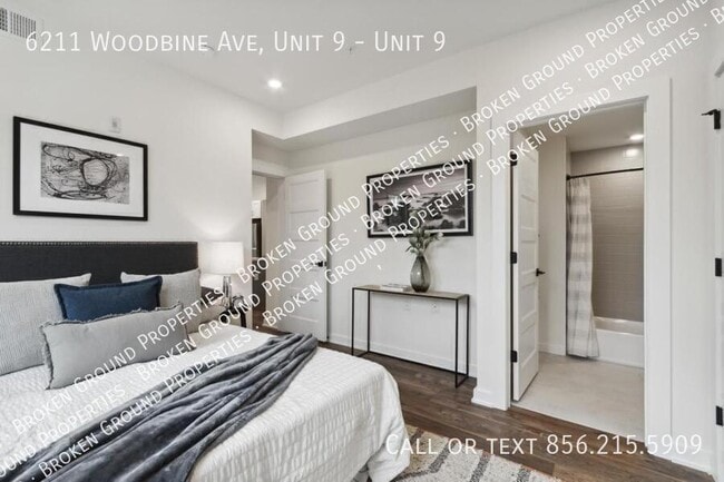 Photo - 6211 Woodbine Ave Unit 9
