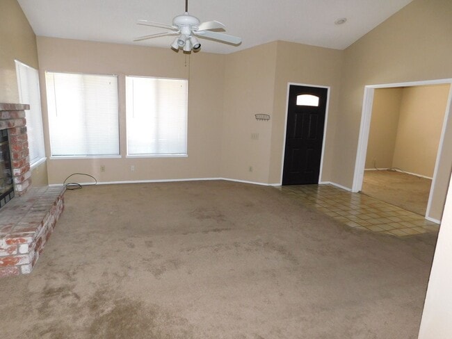 Photo - Gorgeous 3 Bed 2 Bath House in a Great Neighborhood