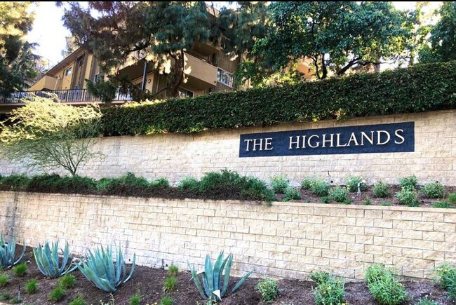 Photo - 6728 Hillpark Dr Unidad Z.#308