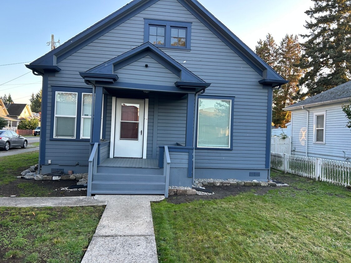 Photo - 304 W Willis St (Kent, WA)
