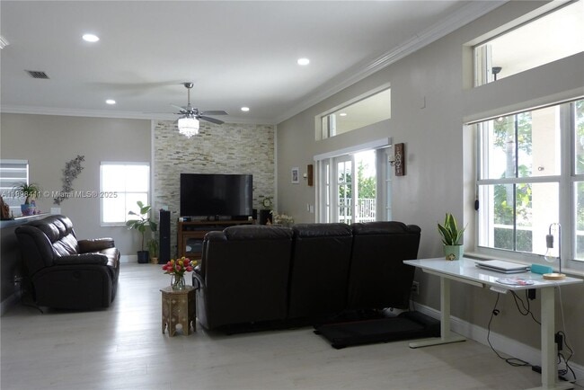 Photo - 1096 Fairfield Meadows Dr