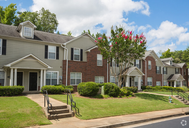 Building Photo - Columbia Wood Rental