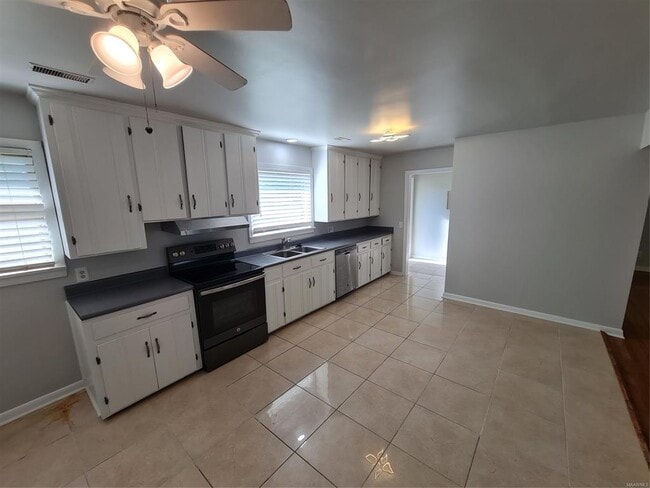 Photo - 2634 Fairmont Rd