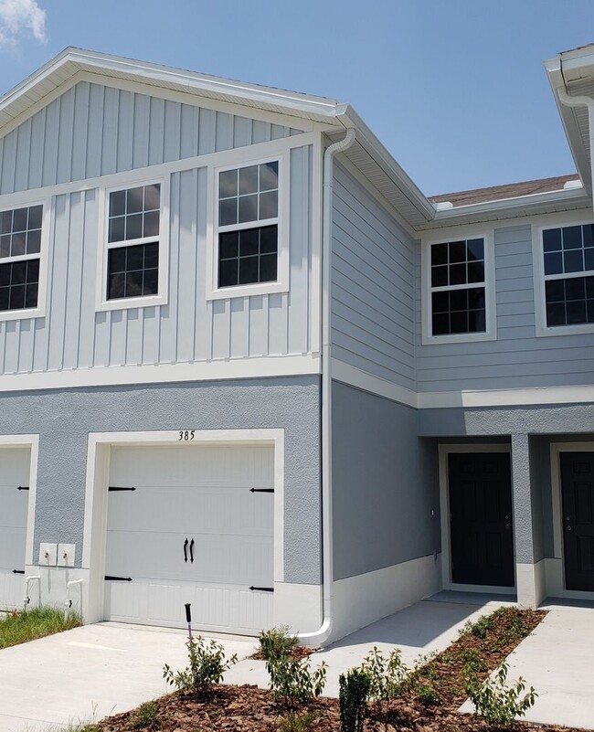 2-Story Townhome; Quiet Neighborhood; Clos... - 2-Story Townhome; Quiet Neighborhood; Clos...