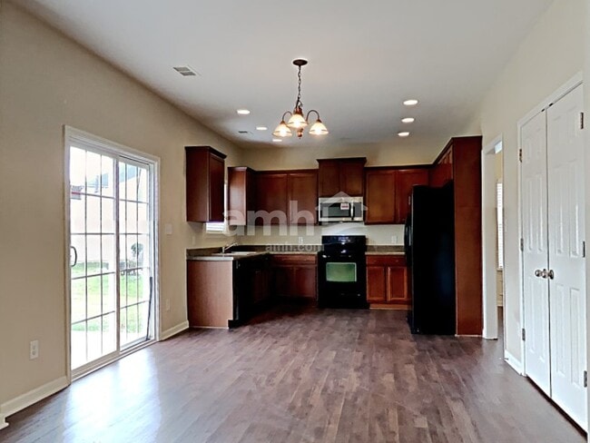 Photo - 3722 Green Pasture Rd